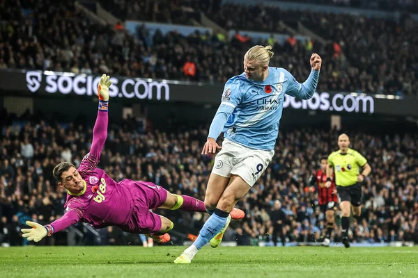 Manchester City 'den Erling Haaland Premier League maçında 2-1 berabere kaldı. Manchester City, Etihad Stadyumu' nda Bournemouth 'a karşı, 2 Kasım 2025 