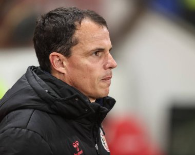 Sunderland Premier Lig maçında Sunderland Everton 'a karşı 3 Kasım 2025' te Sunderland Stadyumu 'nda Rgis Le Bris teknik direktörü.