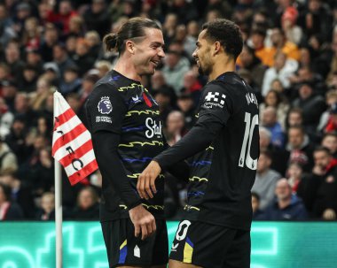 Iliman Ndiaye, Premier League maçında Everton 'dan Jack Grealish ile 3 Kasım 2025' te Sunderland Everton 'a karşı oynadığı stadyumda 0-1' lik galibiyet golünü kutluyor. 