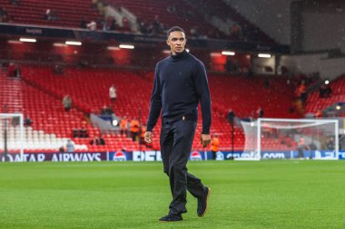 Real Madrid 'den Trent Alexander-Arnold, 4 Kasım 2025' te Liverpool 'un Real Madrid' e karşı oynadığı UEFA Şampiyonlar Ligi karşılaşmasında sahaya çıktı.