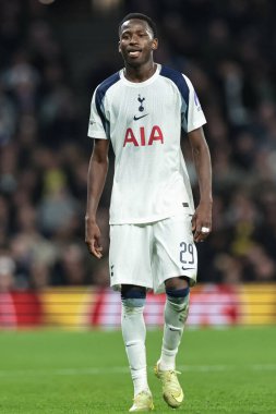Tottenham Hotspur 'dan Pape Matar Sarr UEFA Şampiyonlar Ligi Maçı' nda 8 Tottenham Hotspur 'a karşı 4. Kopenhag Tottenham Hotspur Stadyumu, Londra, İngiltere 4 Kasım 2025