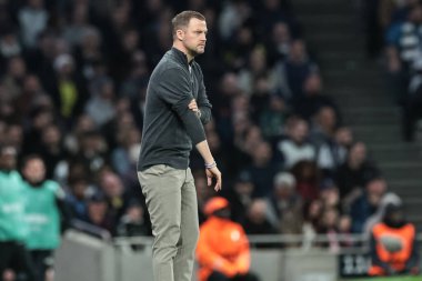 Jacob Neestrup 'un Kopenhag teknik direktörü UEFA Şampiyonlar Ligi Maçı' nda 8 Tottenham Hotspur 'a karşı 4. Kopenhag Tottenham Hotspur Stadyumu, Londra, İngiltere 4 Kasım 2025