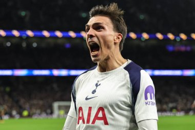 Tottenham Hotspur 'dan Joao Palhinha, UEFA Şampiyonlar Ligi Maçı 4-4 Tottenham Hotspur' a karşı F.C. Kopenhag Tottenham Hotspur Stadyumu, Londra, İngiltere 4 Kasım 2025