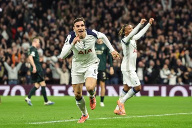 Tottenham Hotspur 'dan Joao Palhinha, UEFA Şampiyonlar Ligi Maçı 4-4 Tottenham Hotspur' a karşı F.C. Kopenhag Tottenham Hotspur Stadyumu, Londra, İngiltere 4 Kasım 2025