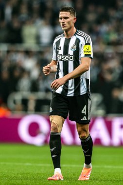 Newcastle United takımından Sven Botman, UEFA Şampiyonlar Ligi maçında 8 Newcastle United ile Atletizm Kulübü arasında 5 Kasım 2025 'te St. James' s Park, Newcastle 'da karşılaştı. 