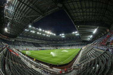 UEFA Şampiyonlar Ligi karşılaşması öncesinde St. James 's Park, Newcastle, İngiltere' de 5 Kasım 2025 'te oynanan 8 Newcastle United - Atletizm Kulübü karşılaşmasının genel görünümü 