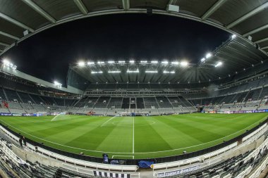 UEFA Şampiyonlar Ligi karşılaşması öncesinde St. James 's Park, Newcastle, İngiltere' de 5 Kasım 2025 'te oynanan 8 Newcastle United - Atletizm Kulübü karşılaşmasının genel görünümü 