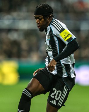 Newcastle United takımından Anthony Elanga, 8 Newcastle United 'ın 5 Kasım 2025' te St. James 's Park, Newcastle' daki 4. Maçı sırasında 