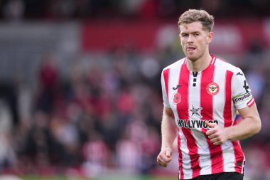 Brentford 'dan Nathan Collins Premier League maçı sırasında Brentford Newcastle United' a karşı Gtech Community Stadyumu, Londra, İngiltere, 9 Kasım 2025 