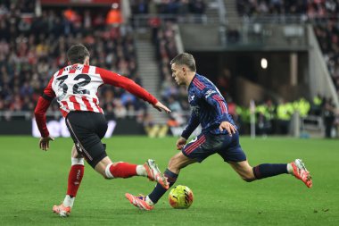 Sunderland 'dan Trai Hume ve Arsenal' den Leandro Trossard Premier League maçında Sunderland-Arsenal Stadyumu 'nda 8 Kasım 2025' de karşı karşıya geldiler. 