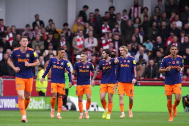 Newcastle United, 9 Kasım 2025 'te İngiltere' deki The Gtech Community Stadyumu 'nda oynanan Premier League maçı sırasında Brentford ve Newcastle United' ı yendi. 