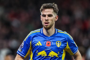 Leeds United takımından Anton Stach, Nottingham Forest, Leeds United 'a karşı 9 Kasım 2025' te City Ground, Nottingham, İngiltere 'de oynanan Premier League maçında 
