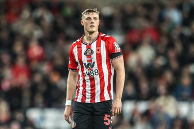 Sunderland 'dan Daniel Ballard Premier League maçı sırasında Sunderland Arsenal' e karşı Stadium Of Light, Sunderland, İngiltere, 8 Kasım 2025 