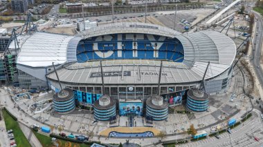 Premier Lig karşılaşması öncesinde Etihad Stadyumu 'nun havadan görüntüsü Manchester City ile Liverpool arasında 9 Kasım 2025' te Etihad Stadyumu 'nda oynanacak. 