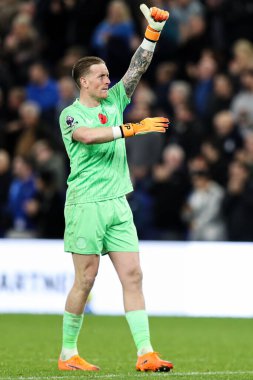 Everton 'dan Jordan Pickford, İngiltere' nin Liverpool şehrinde 8 Kasım 2025 'te oynanan Premier League maçında Everton ve Fulham arasındaki düdüğü kutluyor. 
