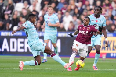 Premier Lig maçı West Ham United Burnley 'e karşı Londra Stadyumu, Londra, İngiltere, 8 Kasım 2025 