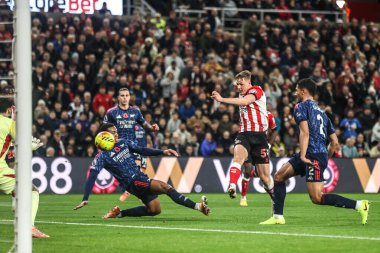 Sunderland 'dan Daniel Ballard Premier Lig maçında 1-0 berabere kaldı. Sunderland - Arsenal Stadyumu, Sunderland, İngiltere, 8 Kasım 2025 