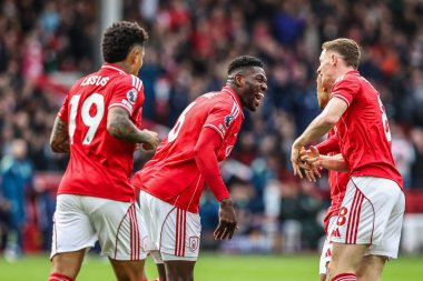 Nottingham Ormanı 'ndan İbrahim Sangar, 9 Kasım 2025' te Nottingham City Ground, Nottingham, İngiltere 'de oynanan Premier League maçı Nottingham Forest - Leeds United maçında 1-1 kazanma golünü kutluyor. 