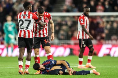Arsenal 'den Mikel Merino, 8 Kasım 2025' te İngiltere 'nin Sunderland kentinde oynanan Premier League maçında sakatlandı. 