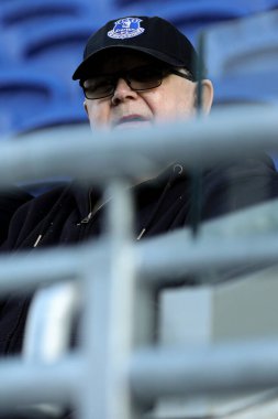 Everton taraftarı, 8 Kasım 2025 'te Liverpool' daki Hill Dickinson Stadyumu 'nda oynanan Premier League maçı öncesinde yerini aldı. 