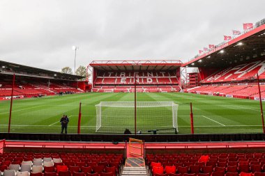 Premier Lig karşılaşması öncesinde Nottingham Forest, Leeds United 'a karşı City Ground, Nottingham, İngiltere' de 9 Kasım 2025 'te oynanan maçın genel görünümü. 