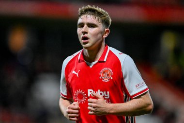 Fleetwood Town 'dan Harrison Neal 15 Kasım 2025' te İngiltere 'nin Highbury Stadyumu' nda Fleetwood Town 'a karşı Fleetwood Town maçında 