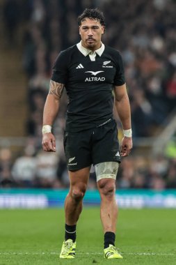 Yeni Zelanda 'dan Billy Proctor, Quilter Nations Serisi 2025 karşılaşmasında İngiltere, Allianz Stadyumu' nda Yeni Zelanda 'ya karşı, 15 Kasım 2025 