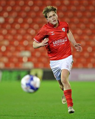 FA Gençler Kupası U18 raundunda Barnsley, Mansfield Town 'a karşı 17 Kasım 2025 Oakwell, Barnsley, İngiltere 
