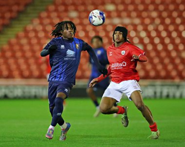 FA Gençler Kupası U18 raundunda Barnsley, Mansfield Town 'a karşı 17 Kasım 2025 Oakwell, Barnsley, İngiltere 