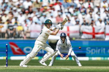 Avustralya kaptanı Steve Smith, 20 Kasım 2025 'te Avustralya' nın Optus Stadyumu 'nda oynanan NRMA Sigorta Külleri 1. 