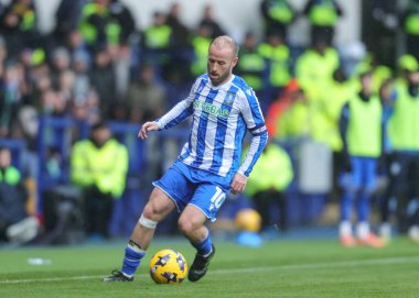 Sheffield Çarşamba günü Sheffield United 'ın 23 Kasım 2025' te Hillsborough 'da Sheffield United' a karşı oynadığı Gökyüzü İddia Şampiyonası maçında topu Sheffield 'dan Barry Bannan aldı.