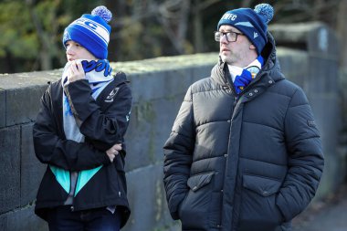 Taraftarlar, Sheffield United 'a karşı 23 Kasım 2025' te Hillsborough, Sheffield, İngiltere 'de oynanan Gökyüzü İddia Şampiyonası karşılaşması öncesinde stadyuma geldiler.