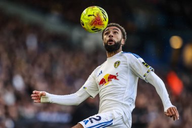 Leeds United takımının Jayden Bogle 'ı Premier Lig maçında Leeds United, Aston Villa' ya karşı Elland Road, Leeds, İngiltere, 23 Kasım 2025