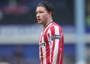 Sheffield United takımından Callum O 'Hare, Sheffield United' a karşı 23 Kasım 2025 'te, Hillsborough, Sheffield United' da oynanan maçta.