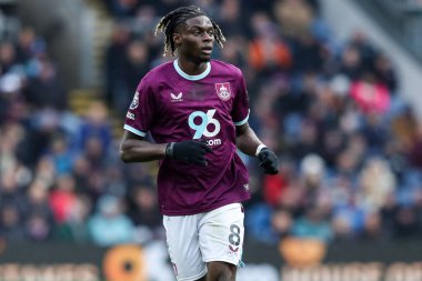 Burnley 'den Lesley Ugochukwu Premier Lig maçı sırasında Burnley Chelsea' ye karşı Turf Moor, Burnley, İngiltere, 22 Kasım 2025