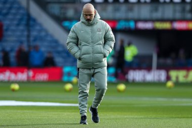 Enzo Maresca Premier Lig karşılaşması öncesinde Chelsea teknik direktörü Burnley Chelsea 'ye karşı Turf Moor, Burnley, İngiltere, 22 Kasım 2025