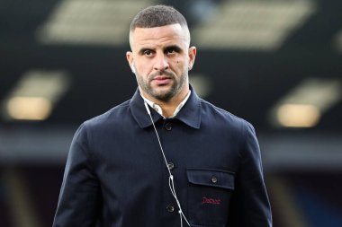Burnley 'den Kyle Walker, 22 Kasım 2025' te Burnley 'nin Chelsea' ye karşı oynadığı Premier Lig maçı öncesinde stadyuma geldi.
