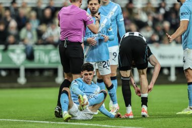 Manchester City 'den Phil Foden, Premier League maçı Newcastle United' ın Manchester City 'e karşı oynadığı 21 Kasım 2025' te sakatlanarak penaltı talebinde bulundu.