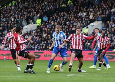 Sheffield 'li Svante Ingelsson, Sheffield United' a karşı 23 Kasım 2025 'te Sheffield Çarşamba günü oynanan Sky Bet Şampiyonası maçında...