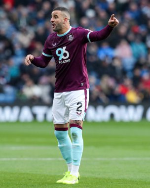 Burnley 'den Kyle Walker Premier Lig maçı sırasında Burnley Chelsea' ye karşı Turf Moor, Burnley, Birleşik Krallık 'ta 22 Kasım 2025