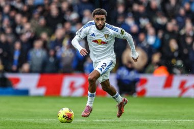 Leeds United takımının Jayden Bogle 'ı Premier Lig maçında Leeds United, Aston Villa' ya karşı Elland Road, Leeds, İngiltere, 23 Kasım 2025