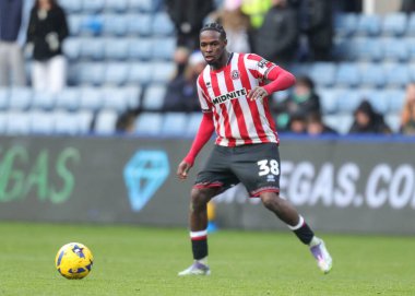 Sheffield United takımından Femi Seriki, Sheffield United 'a karşı 23 Kasım 2025' te oynanan Sheffield Wednesday-Sheffield United maçında pas attı.