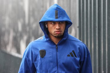 Leeds United takımından Noah Okafor, 23 Kasım 2025 tarihinde İngiltere 'nin Leeds şehrinde oynanan Premier Lig karşılaşmasında Leeds United ile Aston Villa maçına geldi.