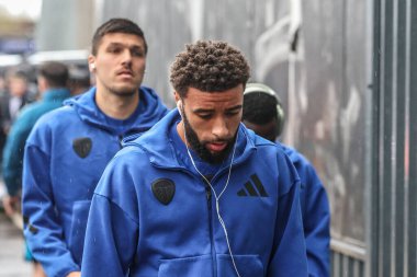 Leeds United takımından Jayden Bogle, Premier Lig karşılaşmasında Leeds United 'a karşı Aston Villa' yı 23 Kasım 2025 'te Elland Road, Leeds, İngiltere' de karşılayacak.