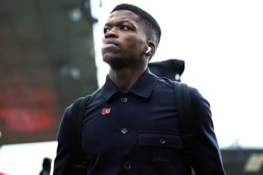 Burnley 'den Florentino Luis, 22 Kasım 2025' te Burnley ile Chelsea arasındaki Premier Lig karşılaşması öncesinde stadyuma geldi.