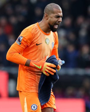 Chelsea Premier Ligi maçında Robert Sanchez Burnley Chelsea 'ye karşı Turf Moor, Burnley, Birleşik Krallık, 22 Kasım 2025