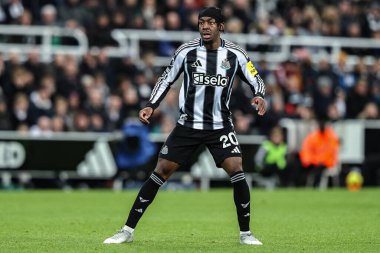 Newcastle 'dan Anthony Elanga Premier Lig maçı Newcastle United ile Manchester City arasında oynanan St.James' s Park, Newcastle, İngiltere, 21 Kasım 2025
