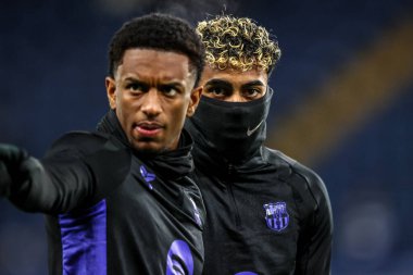 Maç öncesi ısınma oturumunda Barcelona 'dan Lamine Yamal UEFA Şampiyonlar Ligi Maçı' nda Stamford Bridge, Londra, Birleşik Krallık 'ta 5.