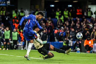 Chelsea 'li Estvo, UEFA Şampiyonlar Ligi Maçı' nda 5-5 Chelsea-Barcelona maçında Stamford Bridge, Londra, 25 Kasım 2025 'te 2-0 berabere kaldı.