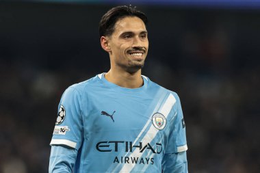 Manchester City 'den Tijjani Reijnders, Manchester Stadyumu, Birleşik Krallık' ta 25 Kasım 2025 'te oynanan 8 Manchester City-Bayer 04 Leverkusen maçında UEFA Şampiyonlar Ligi 5.